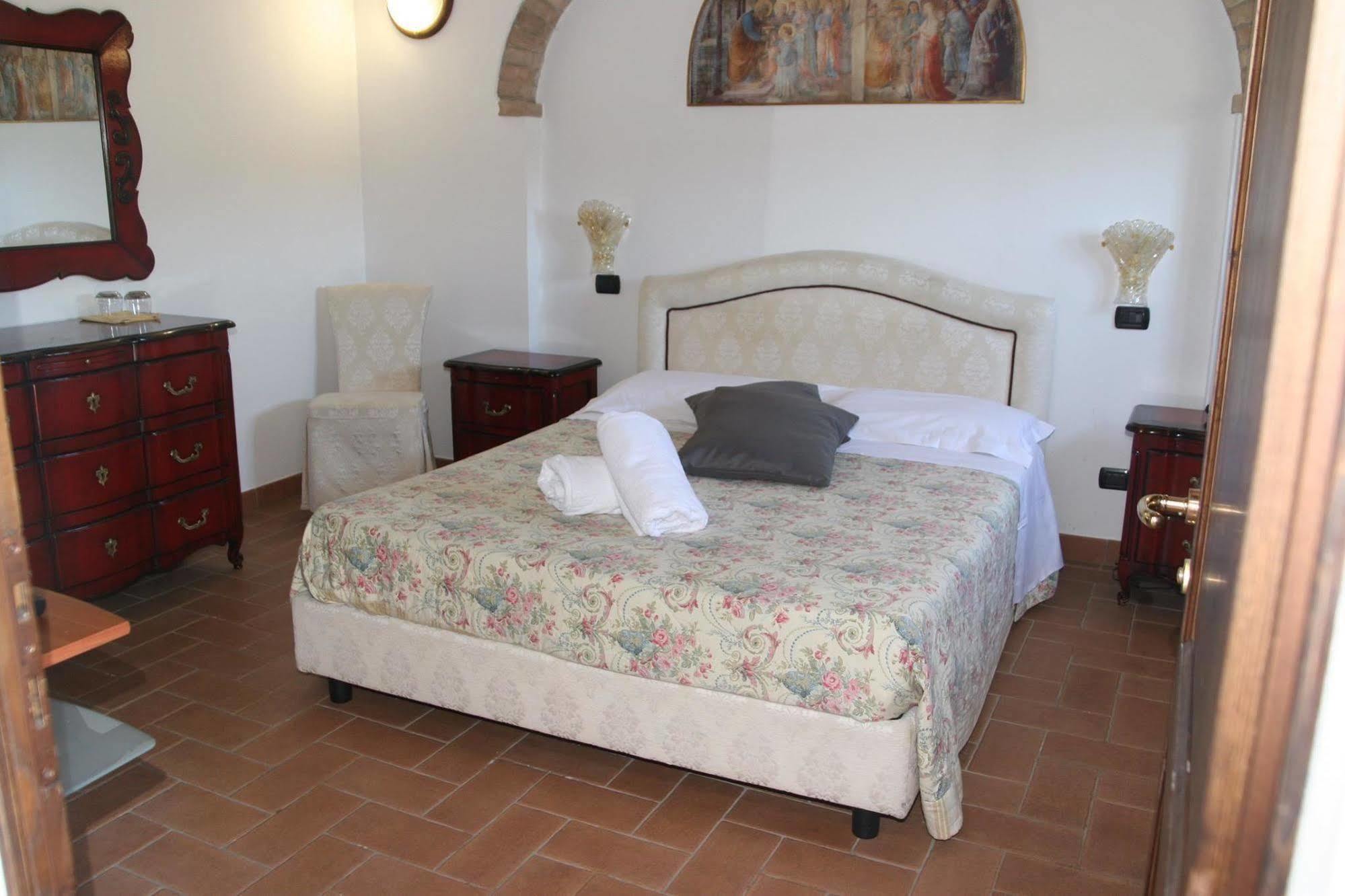 Готель Borgo Dei Sapori Читта-ді-Кастелло Екстер'єр фото
